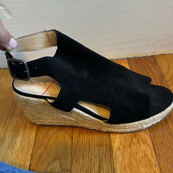 SOLE SOCIETY BLACK WEDGES SIZE 7.5 - Picture 1 of 3